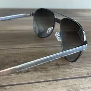 Versace | Accessories | New Versace Aviator Sunglasses Style  display picture 3